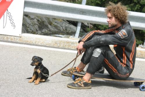 Dirtsurfer, Gioasteka